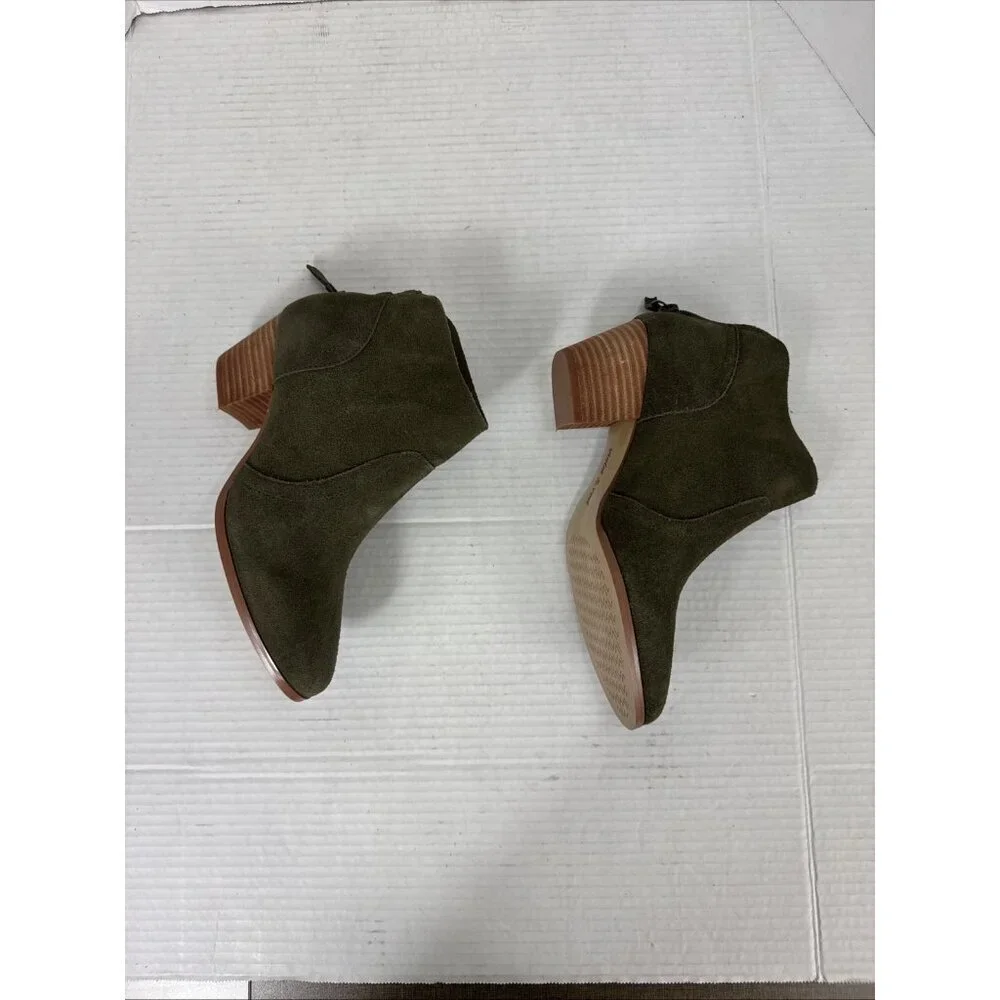 Violet & Red Cupid Bootie Boot Women's 7M Olive Suede NWOB 9327‎